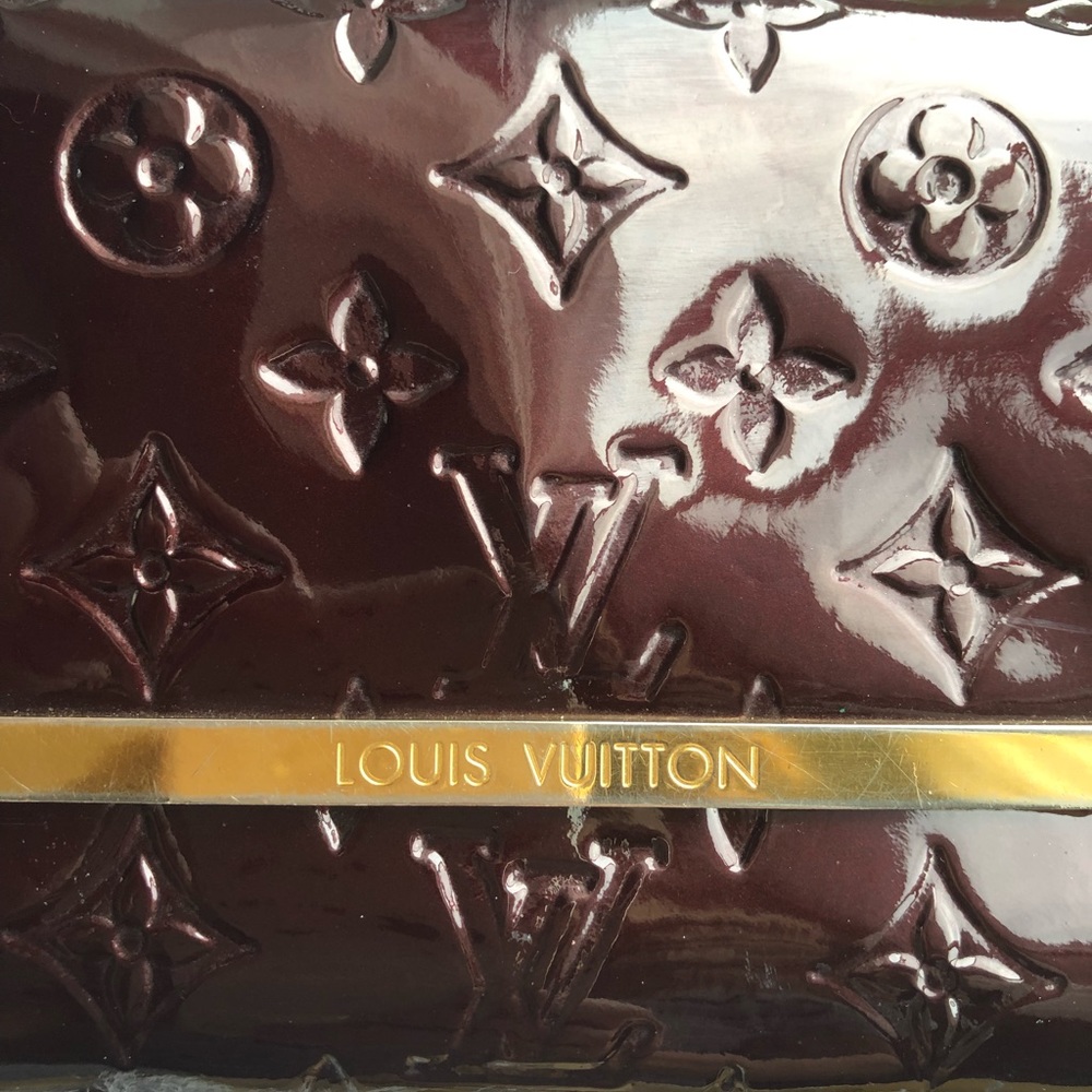 LV Rossmore MM Amarante w/extra chain 2nd LISTING - Picture 2 of 8